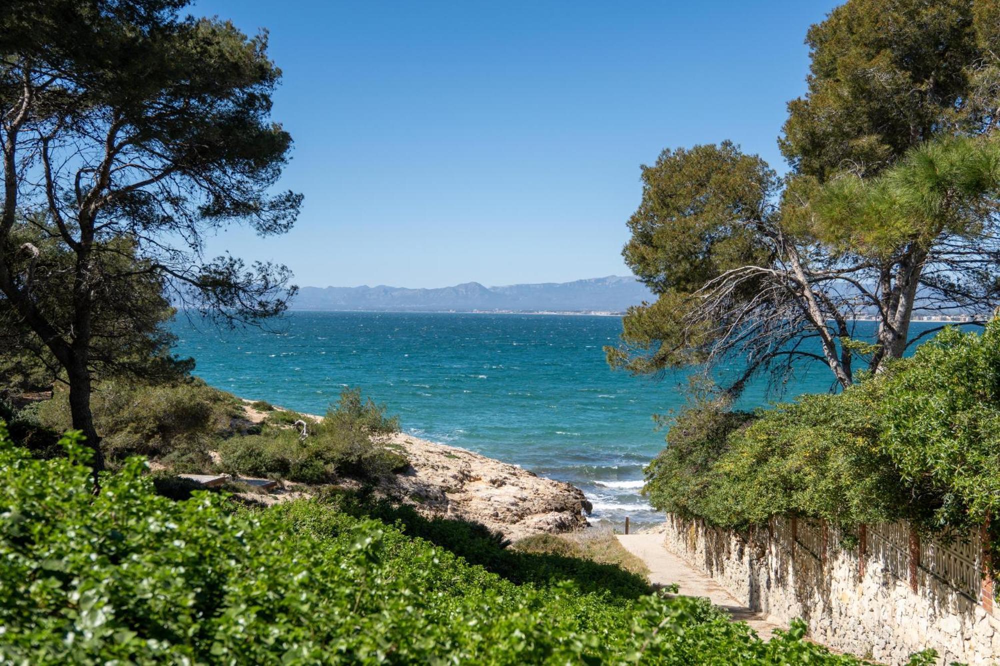 Mediterranean Way - El Mirador サロウ エクステリア 写真