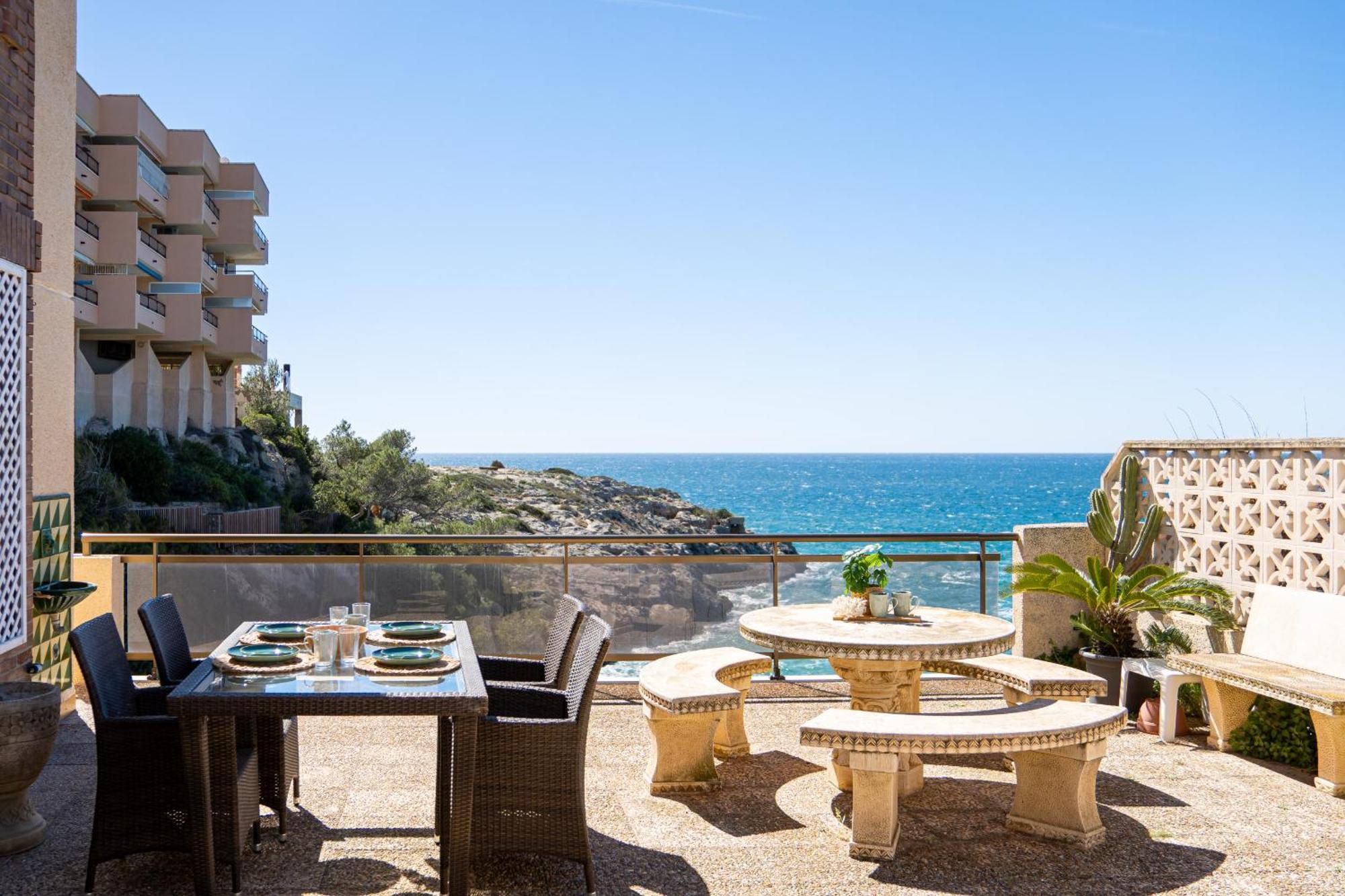 Mediterranean Way - El Mirador サロウ エクステリア 写真